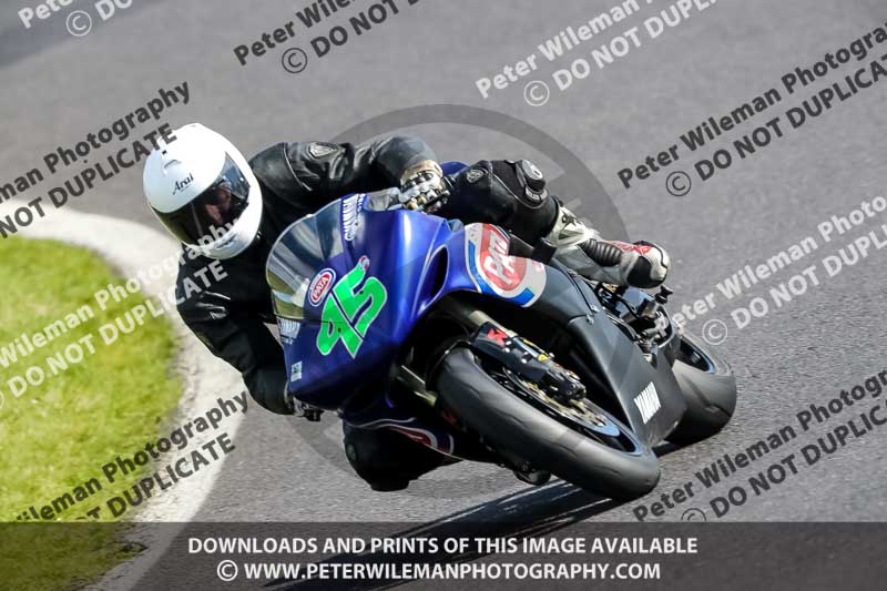 cadwell no limits trackday;cadwell park;cadwell park photographs;cadwell trackday photographs;enduro digital images;event digital images;eventdigitalimages;no limits trackdays;peter wileman photography;racing digital images;trackday digital images;trackday photos